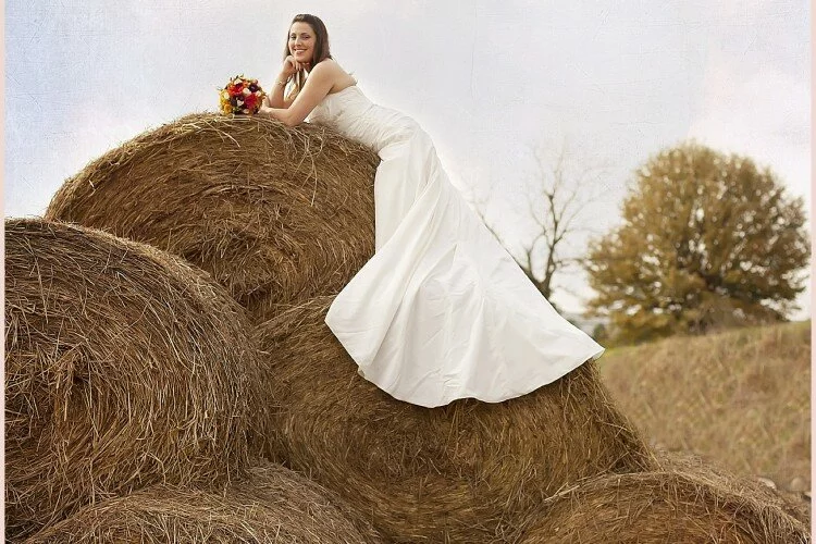 Barn Inspired Rock the Dress- Ashley & Mike – Jeter Farm, Virginia