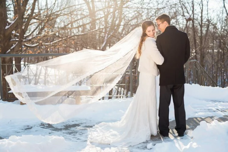 Snowy Minnesota Marriage
