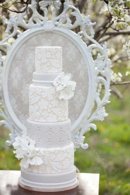 Lace-Wedding-Cake