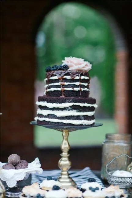 Naked_Wedding_Cake