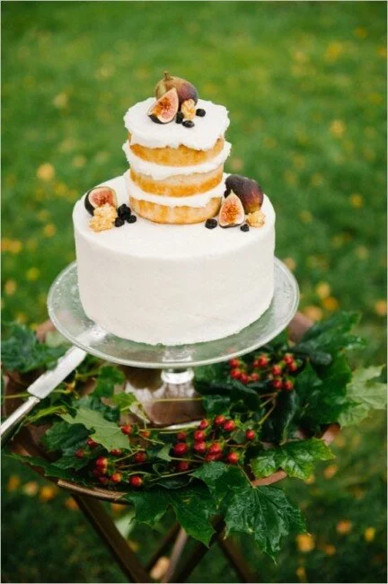 Naked_Wedding_Cake