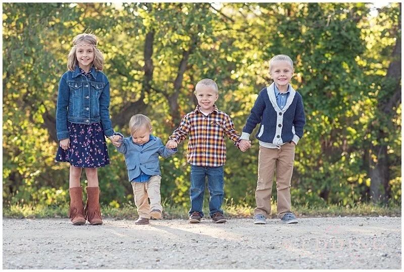 how-to-style-your-family-photo-shoot