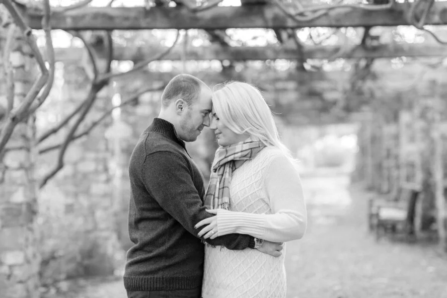 Cross Estate Gardens Engagement Session