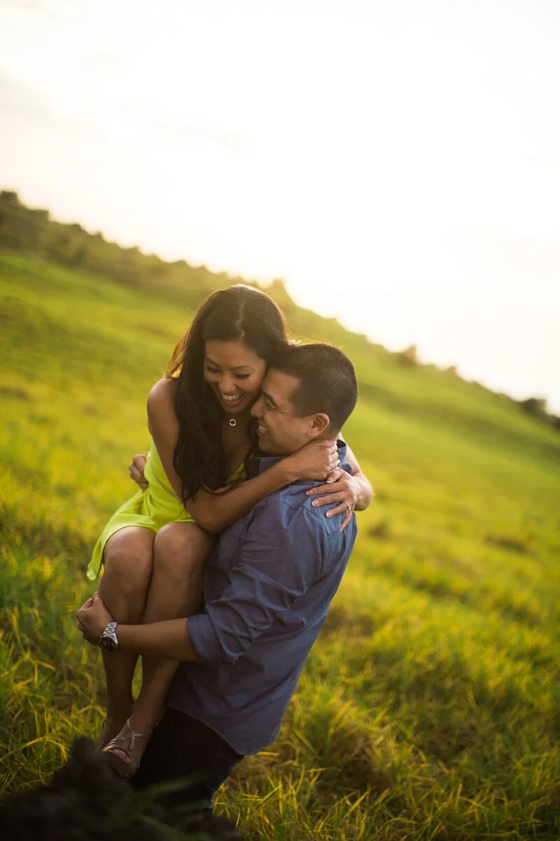 Sunny Hawaiian Engagement 