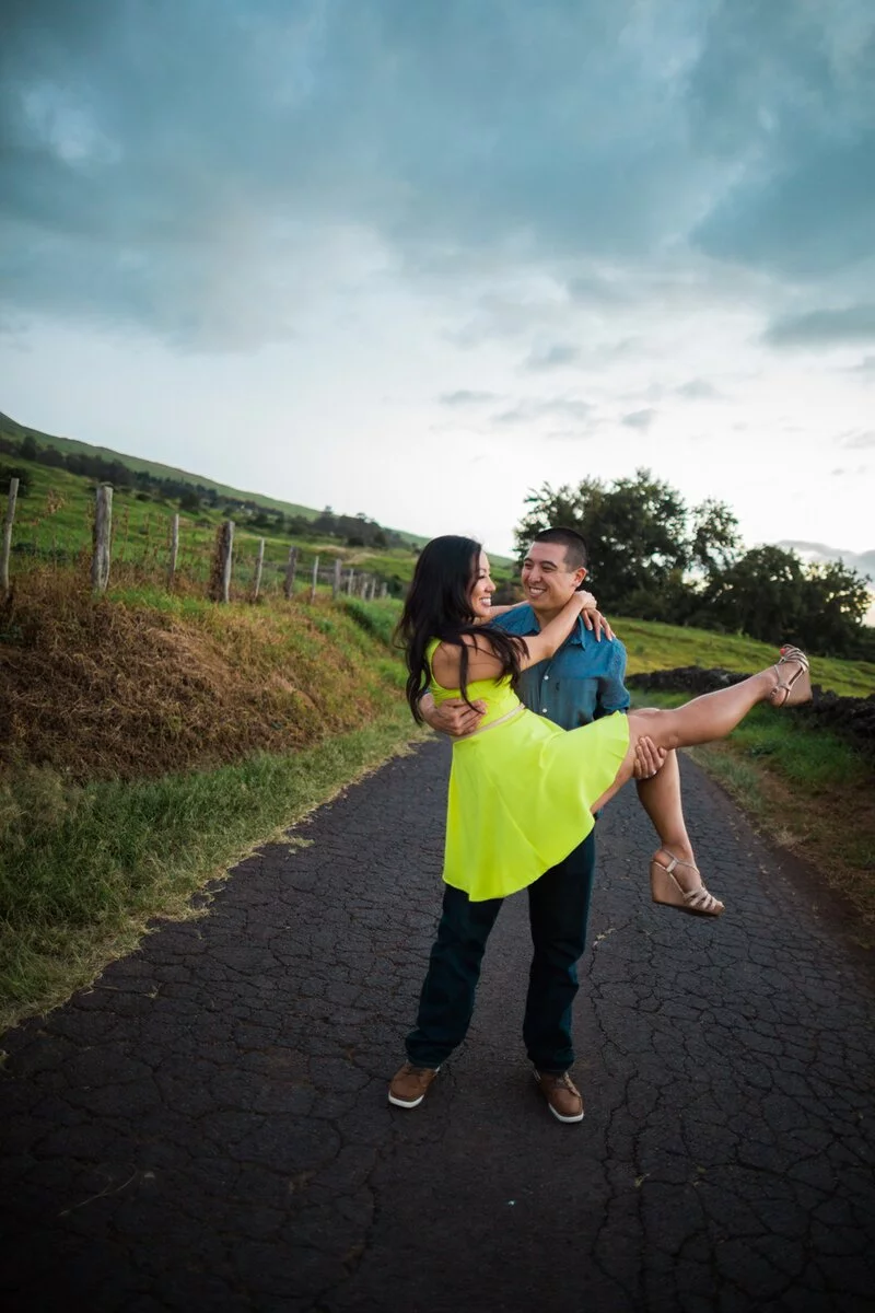 Sunny Hawaiian Engagement 